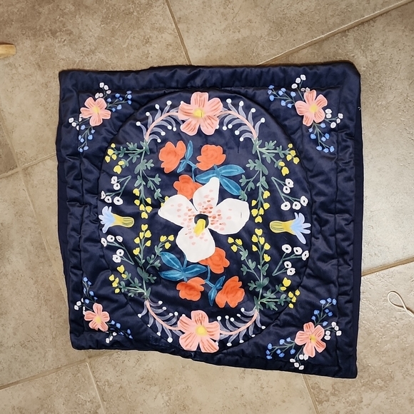 2 Rifle paper co. For Anthropologie matching euro shams 26x26 - Picture 6 of 11